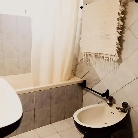 Cozy & Traditional In בית נופש