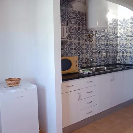 Cozy & Traditional In Albufeira